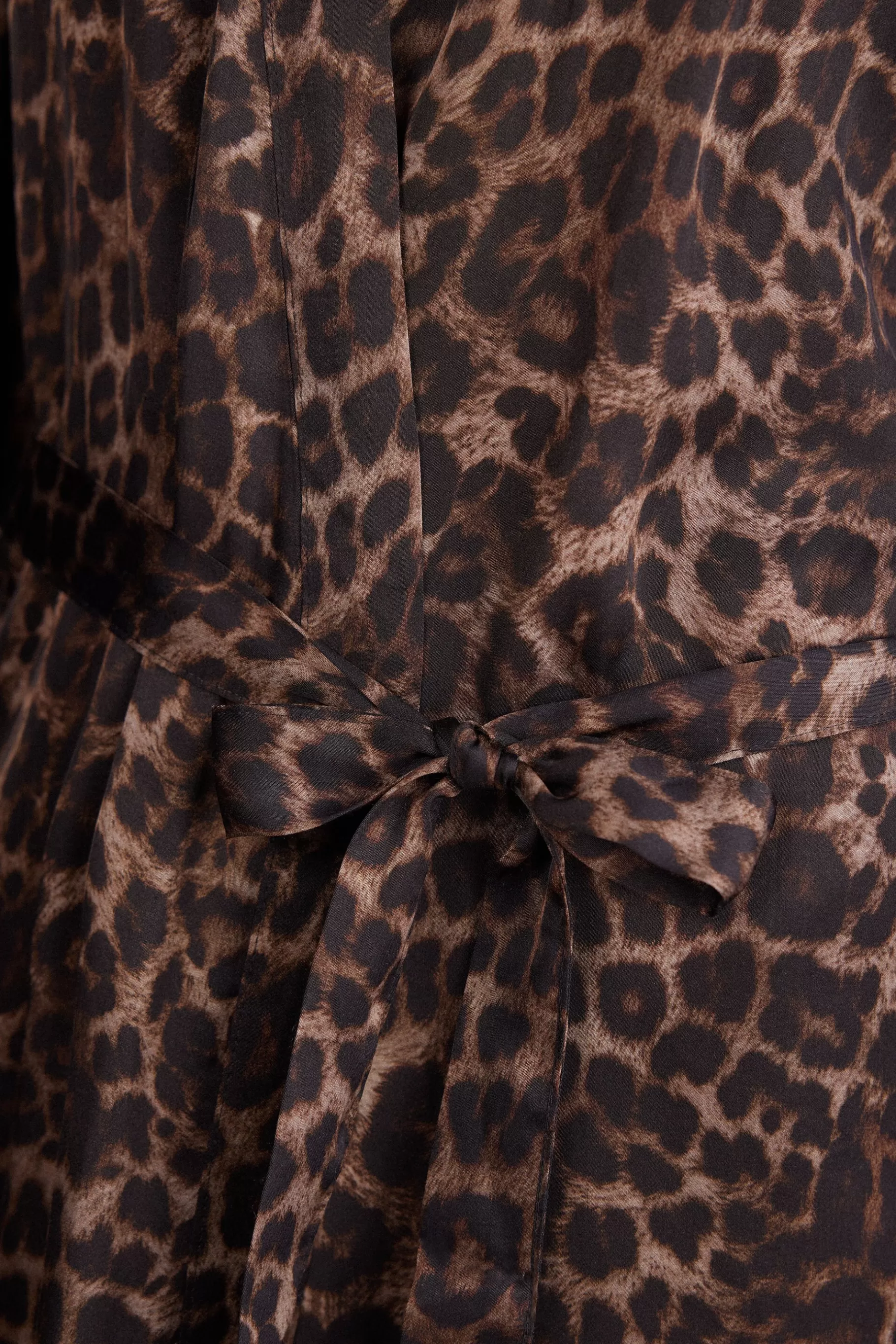 Intimissimi Morgonrockar / Kimonos^Kimono i viskossatin Luxurious Leopard