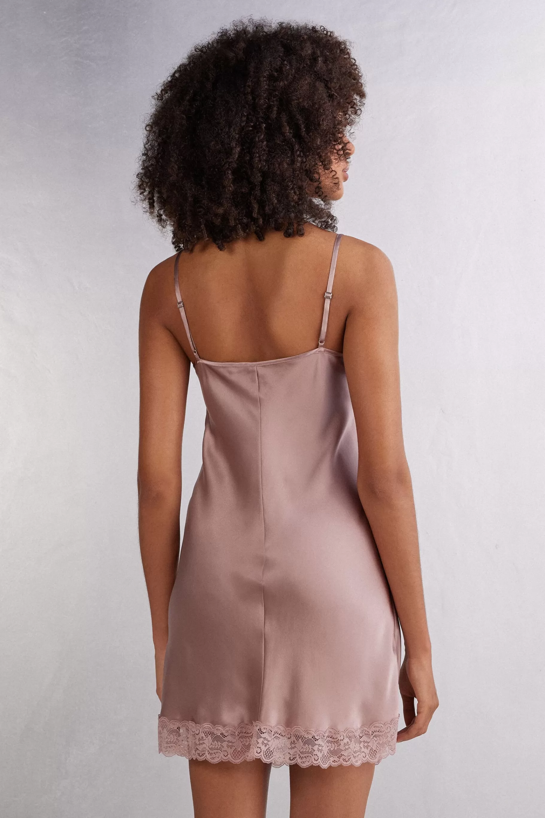 Intimissimi Nattlinnen / Babydoll^Silk Slip med spetsdetalj