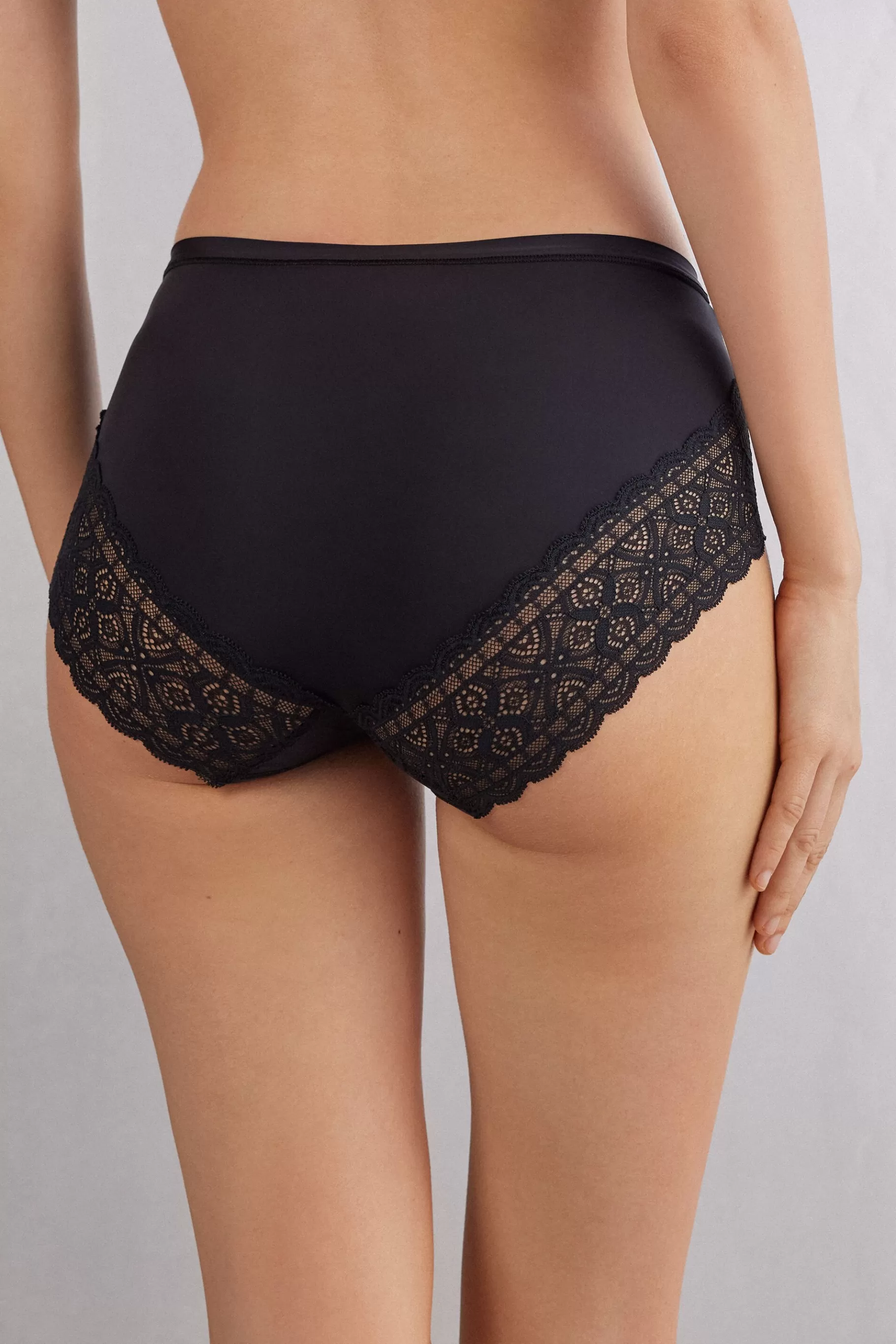 Intimissimi Boxer / Hipster | Trosor^Trosor med hög midja i mikrofiber Ultralight och spets