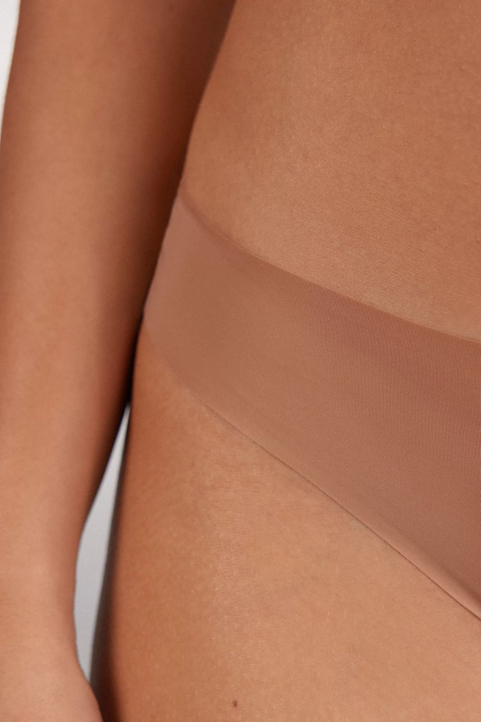 Intimissimi Brazilian^Ultralight Microfibre Brazilian