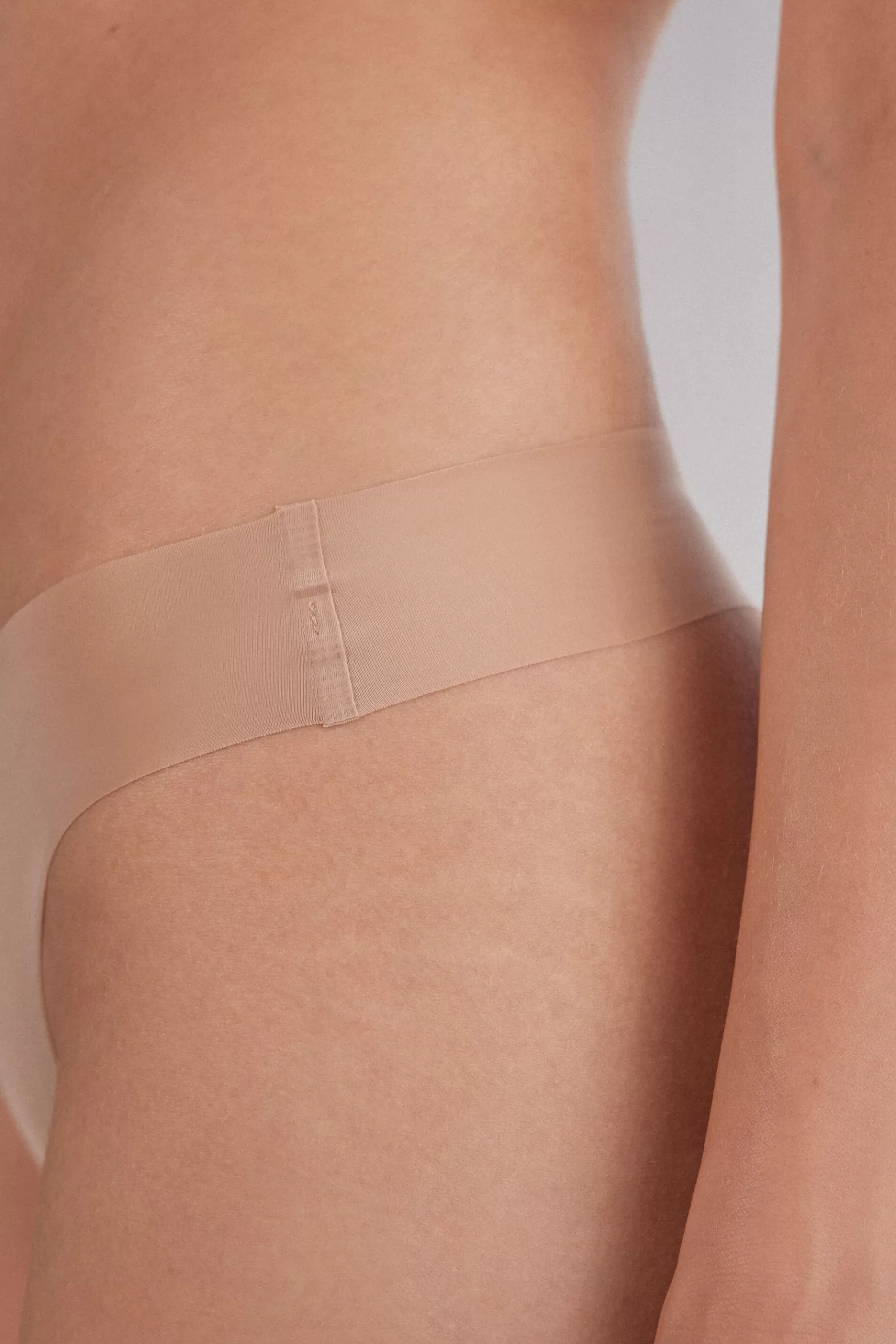 Intimissimi Brazilian^Ultralight Microfibre Brazilian